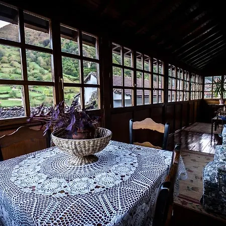 Guest house Nucleo De La Corte *