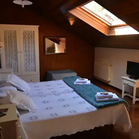 Rural La Corte 3* Villar de Vildas