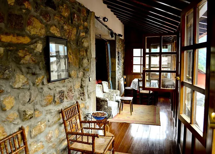 Nucleo De La Corte Guest house