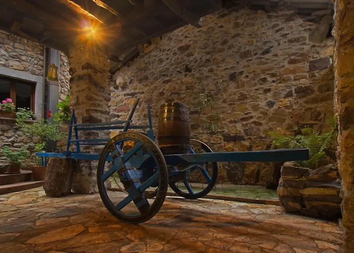 Guest house Nucleo De La Corte 3*